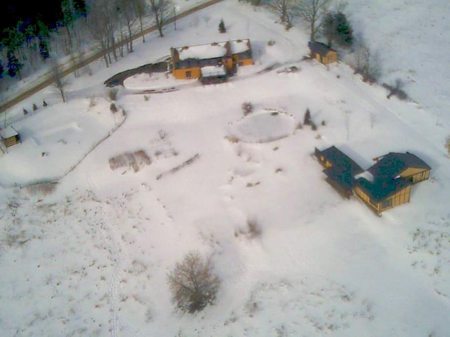 Spacious luxurious Villa, bright cottage, pool, Jacuzzi, sauna, nature