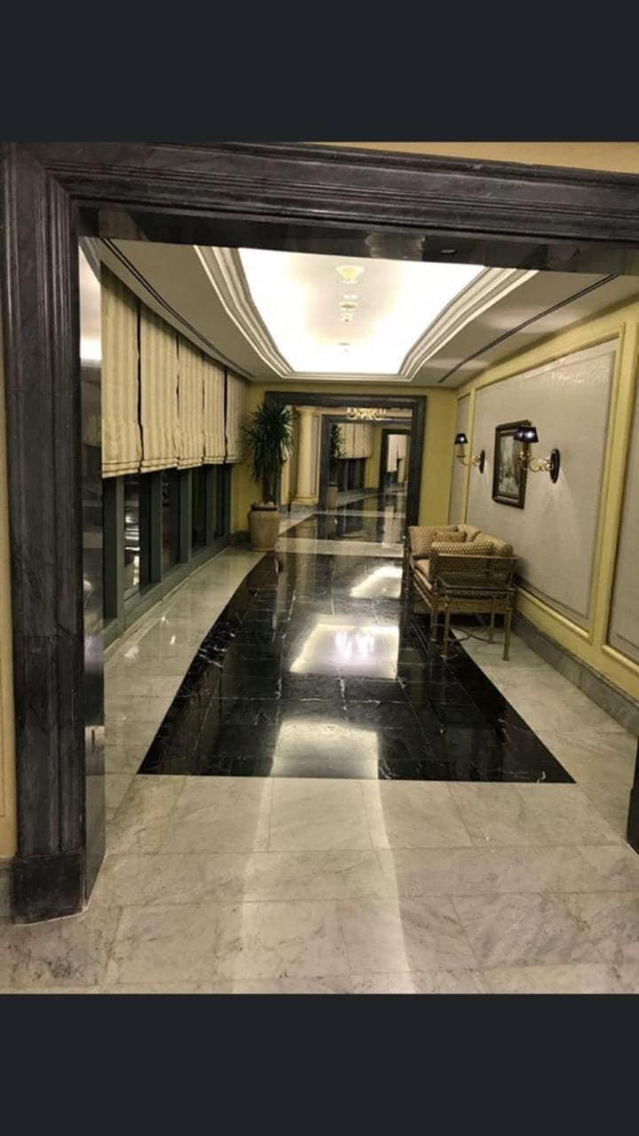 Four seasons at san stefano grand plaza