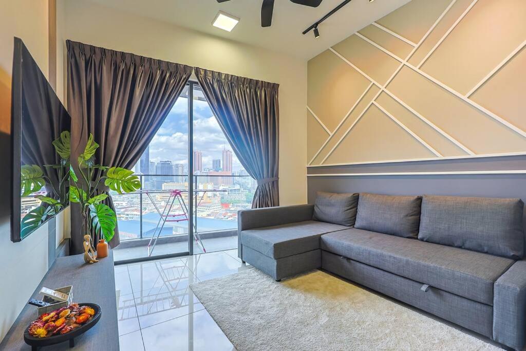 Continew TRX Corner 2-BR, 2 Balconies City Views