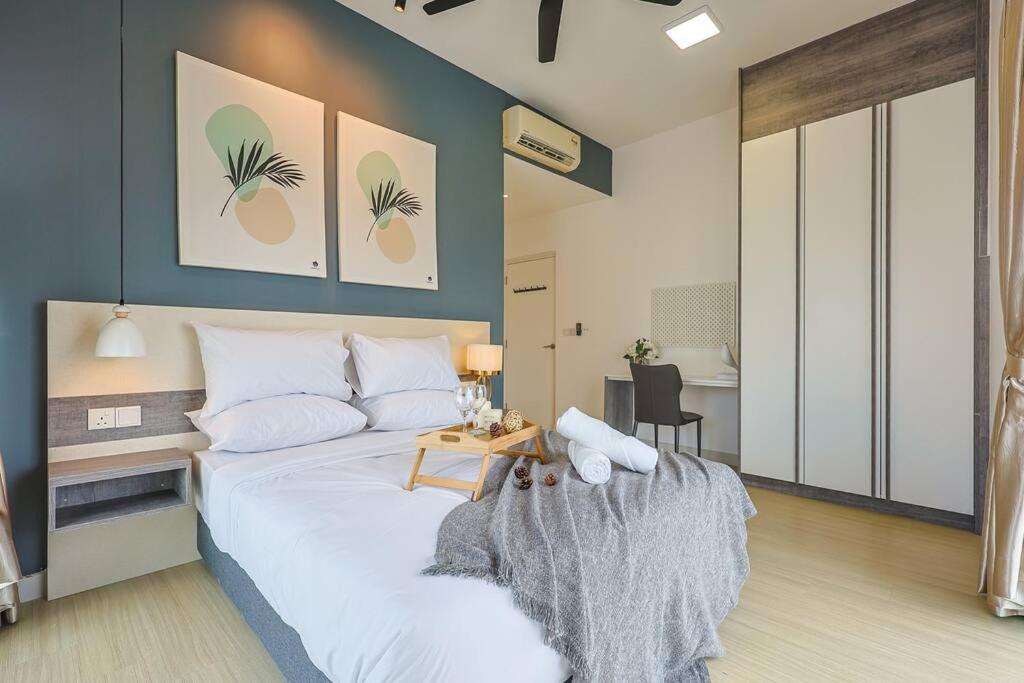 Continew TRX Corner 2-BR, 2 Balconies City Views