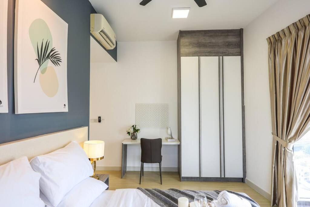 Continew TRX Corner 2-BR, 2 Balconies City Views