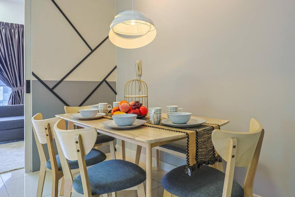 Continew TRX Corner 2-BR, 2 Balconies City Views