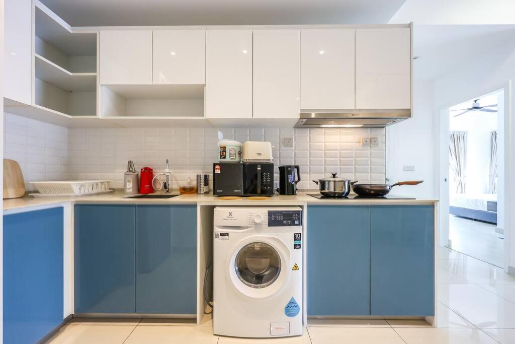 Continew TRX Corner 2-BR, 2 Balconies City Views