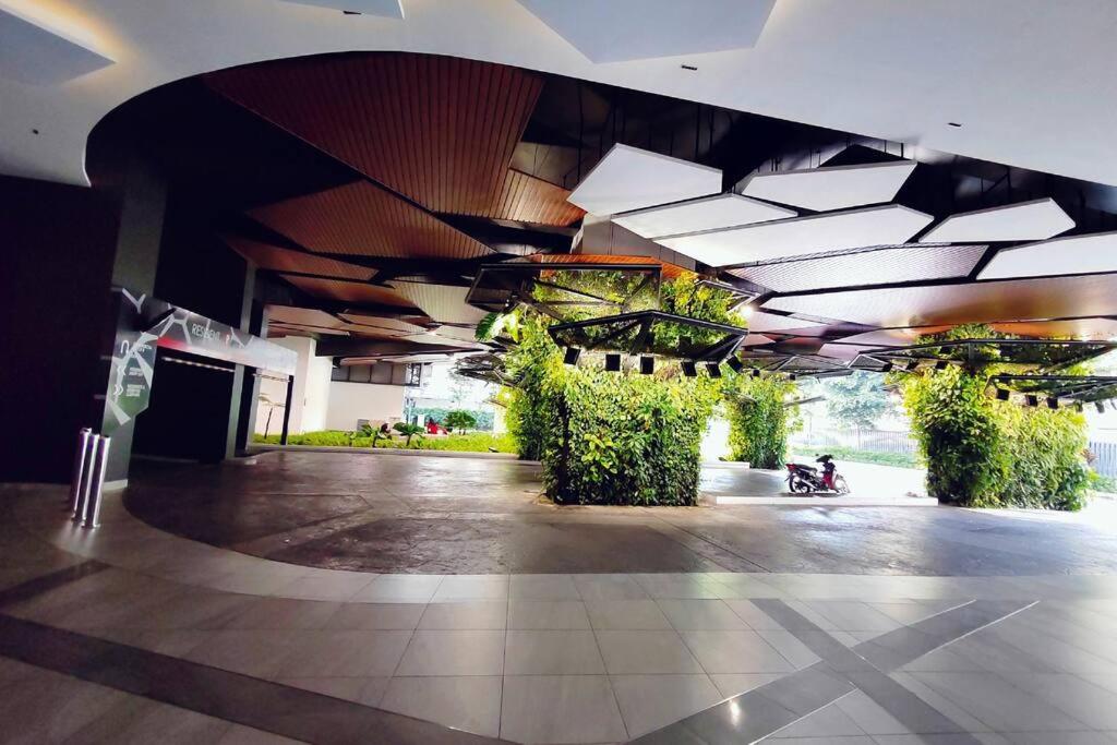 Continew TRX Corner 2-BR, 2 Balconies City Views