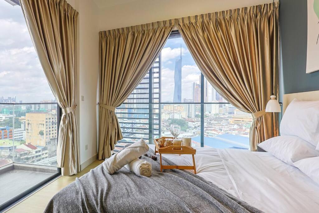 Continew TRX Corner 2-BR, 2 Balconies City Views