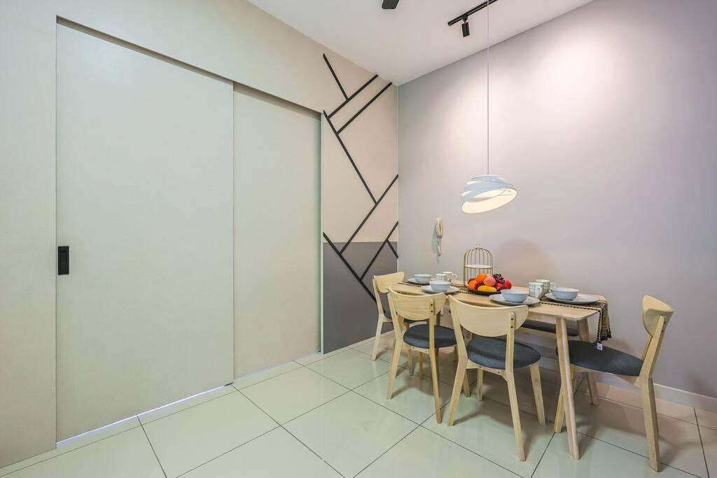 Continew TRX Corner 2-BR, 2 Balconies City Views