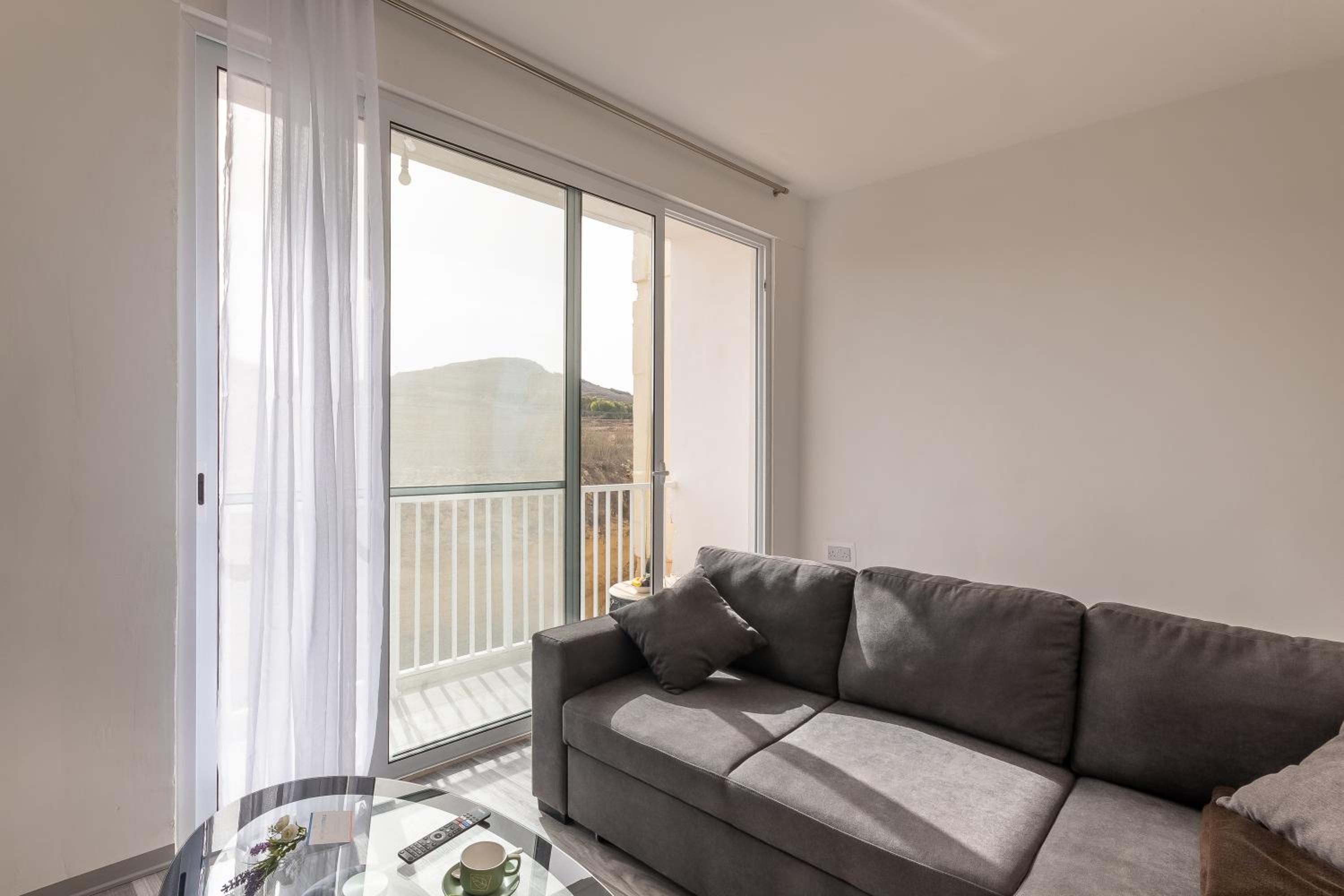 Nice Riva Apt Close To The Sea Marsalforn - Happy Rentals view 3