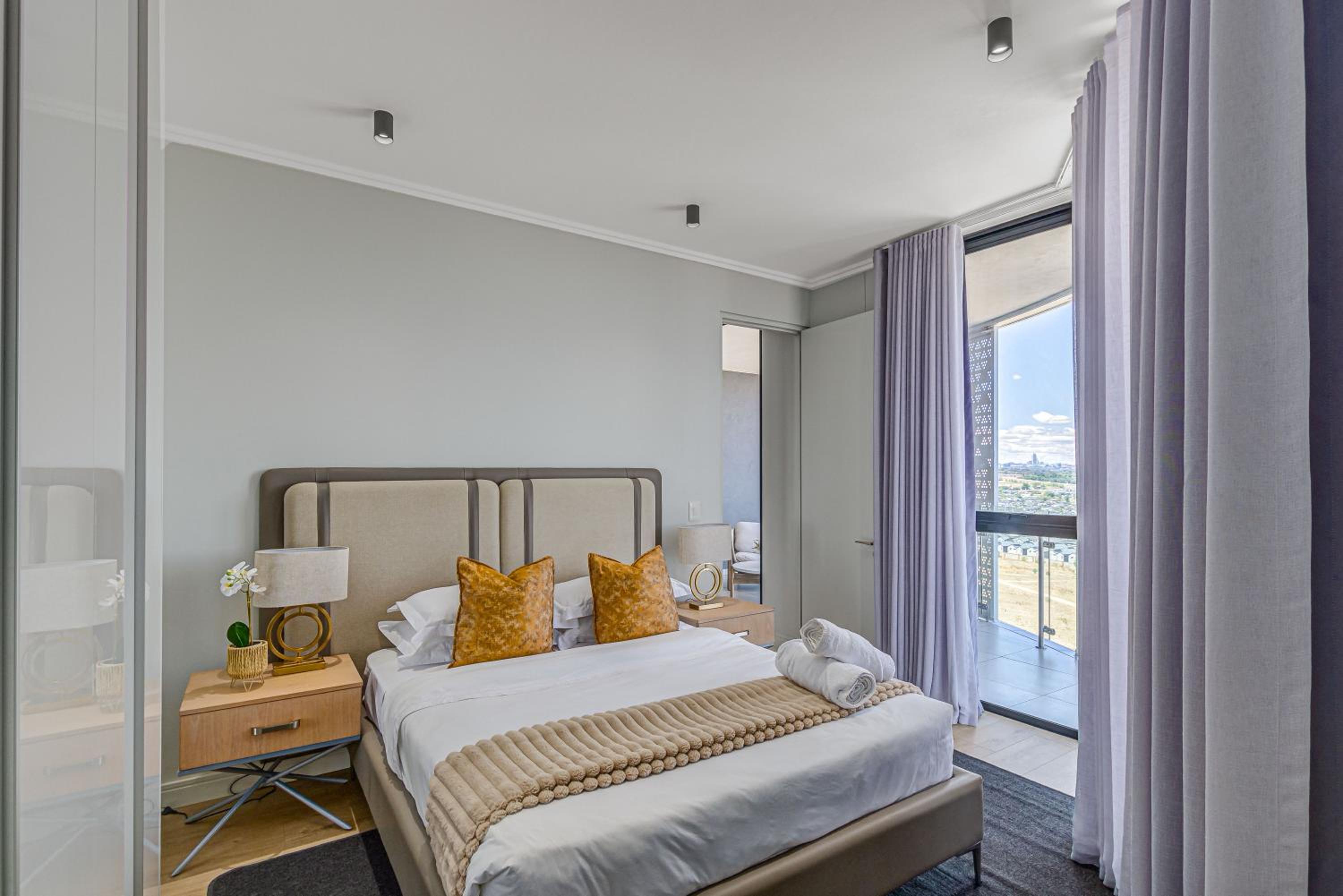 Waterfall Luxury Suites view 5