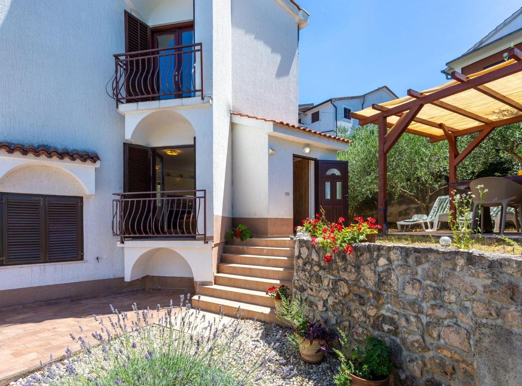 Apartment Anivija