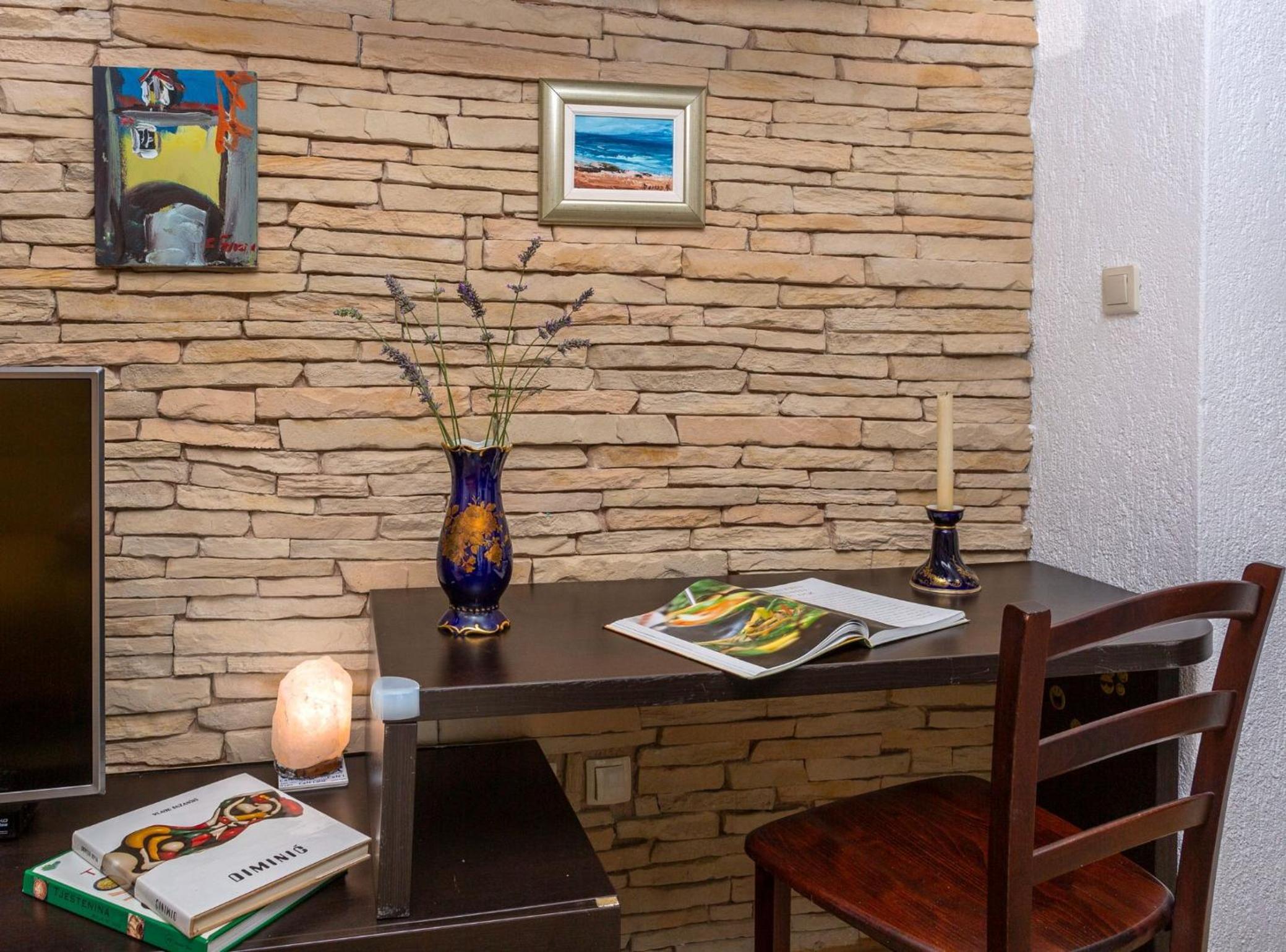 Apartment Anivija