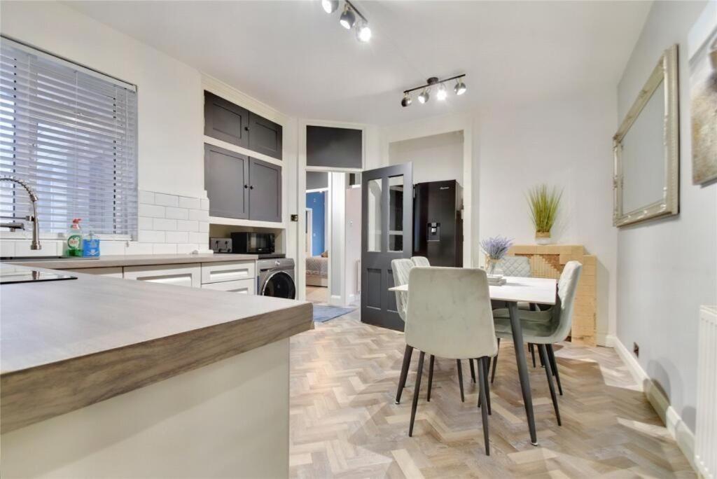 Kingsdown Apartment