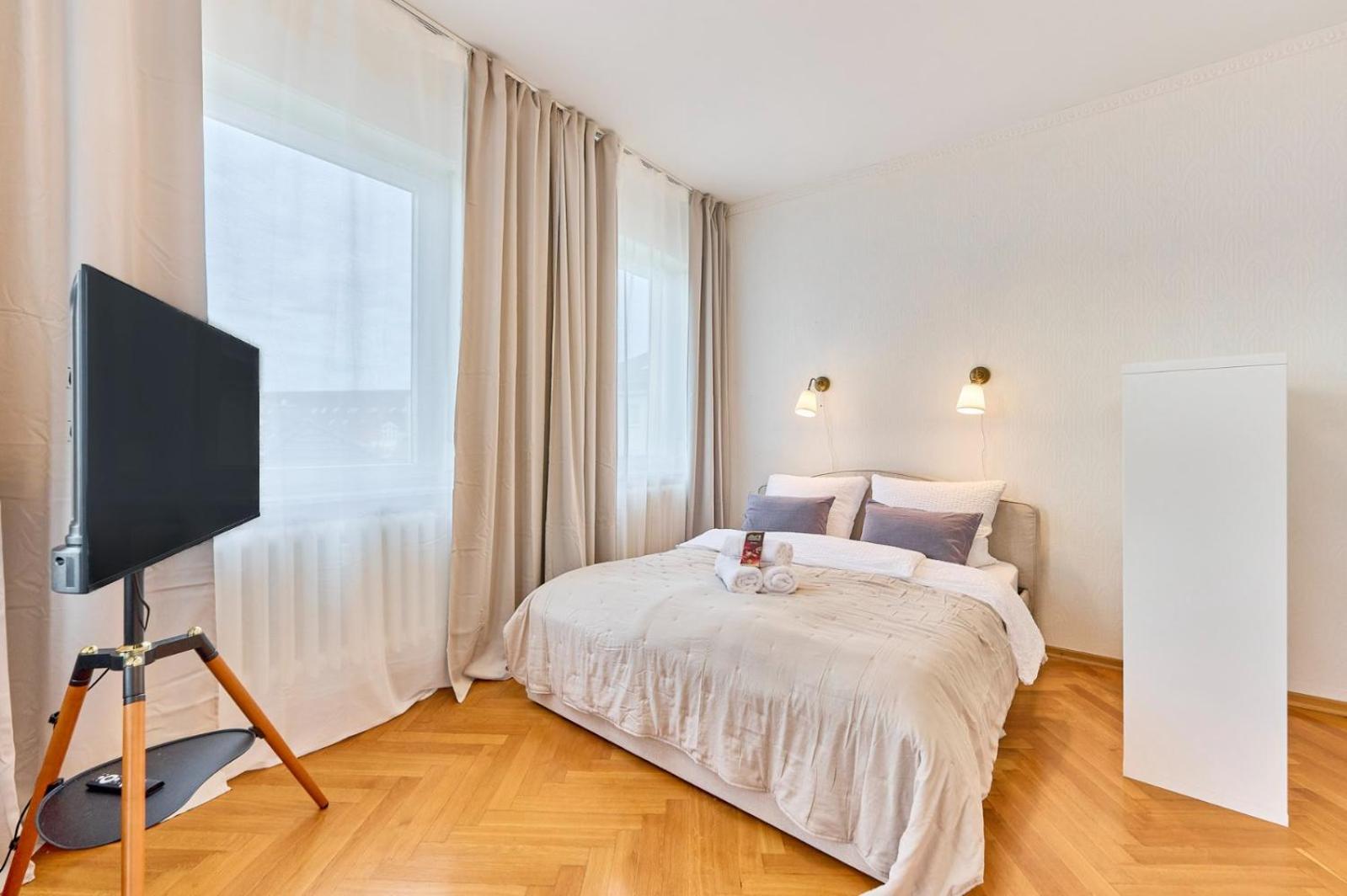 NEW Lisa 3, Guestroom-WG-Zimmer Eggert view 4