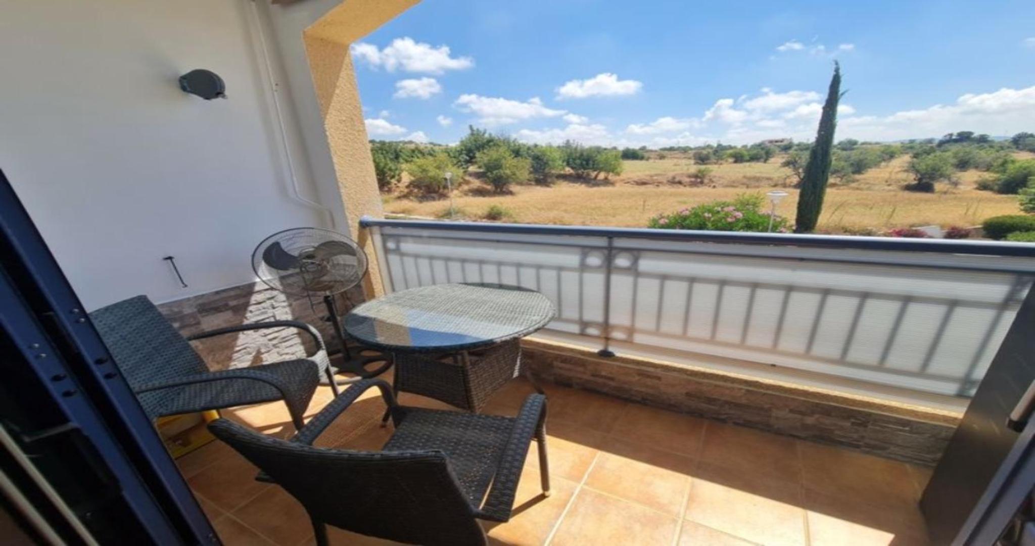 IRINI - Superior Luxury Apartment, Just 13 Minutes from Paphos
