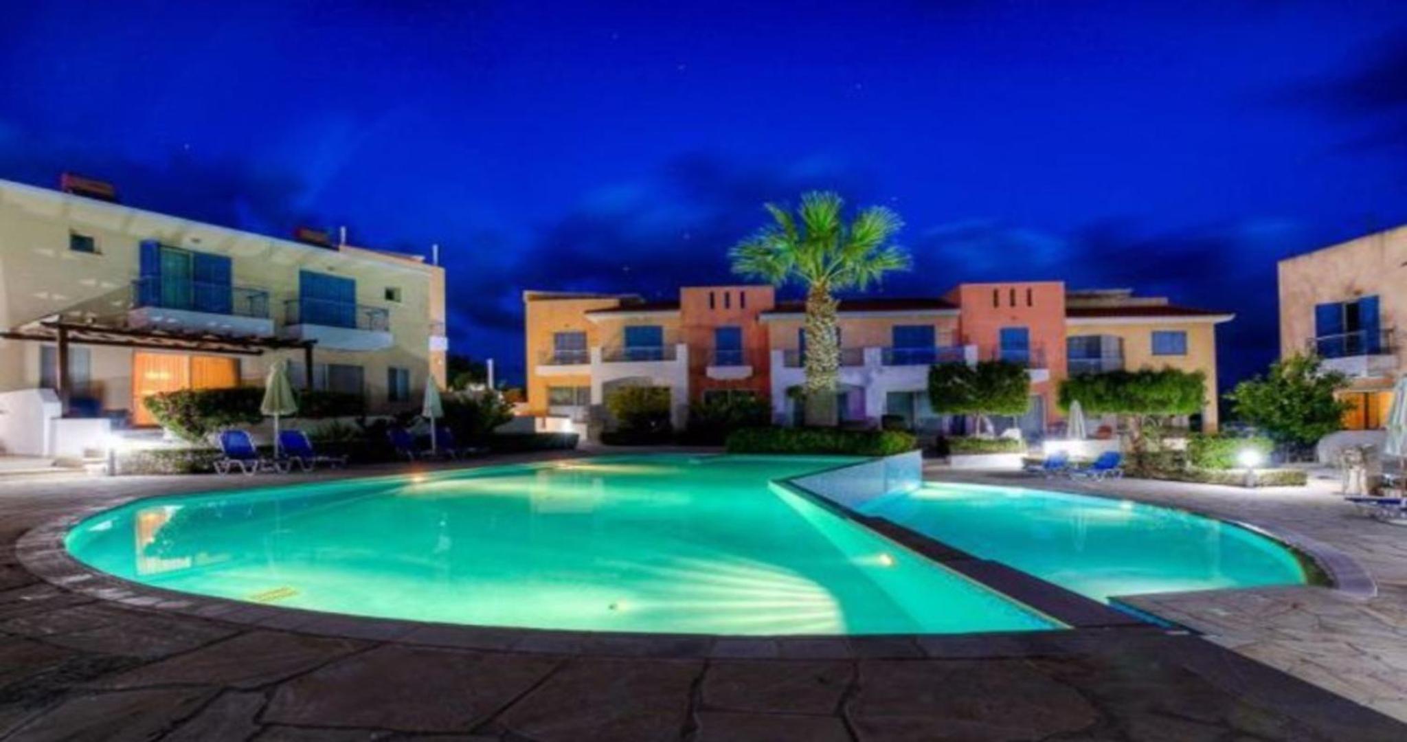 IRINI - Superior Luxury Apartment, Just 13 Minutes from Paphos
