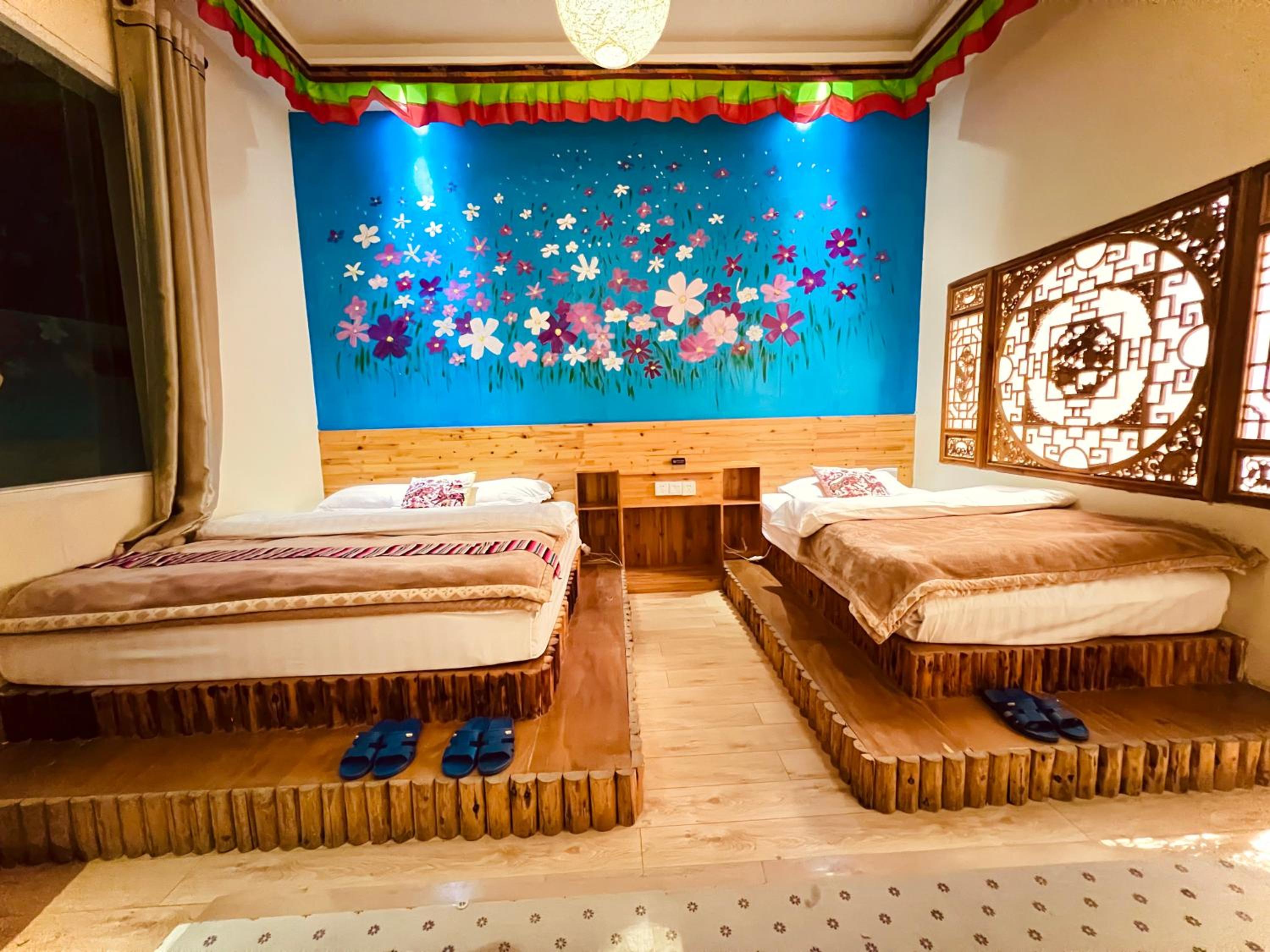 Shangri-La Chudengshuo Homestay楚登硕民宿