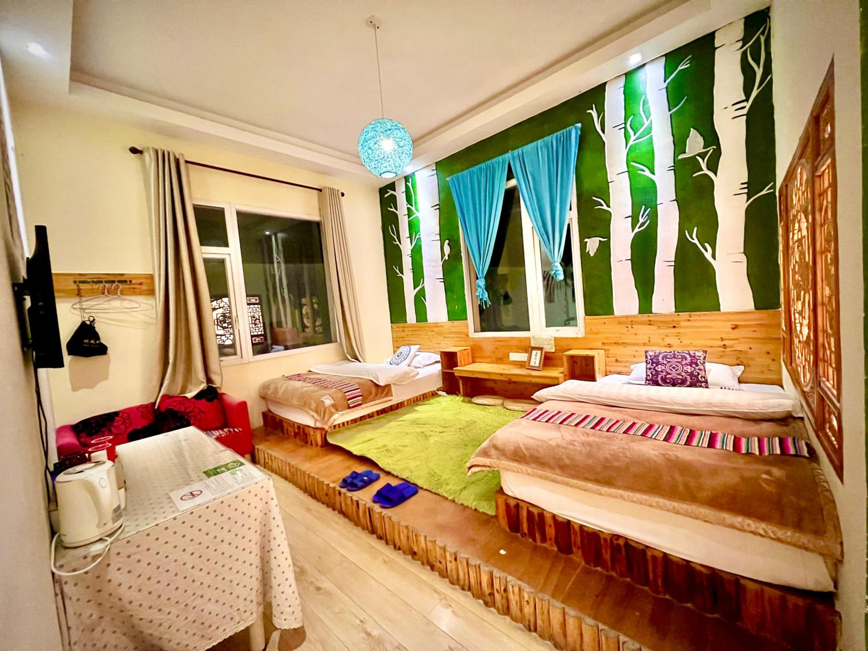 Shangri-La Chudengshuo Homestay楚登硕民宿