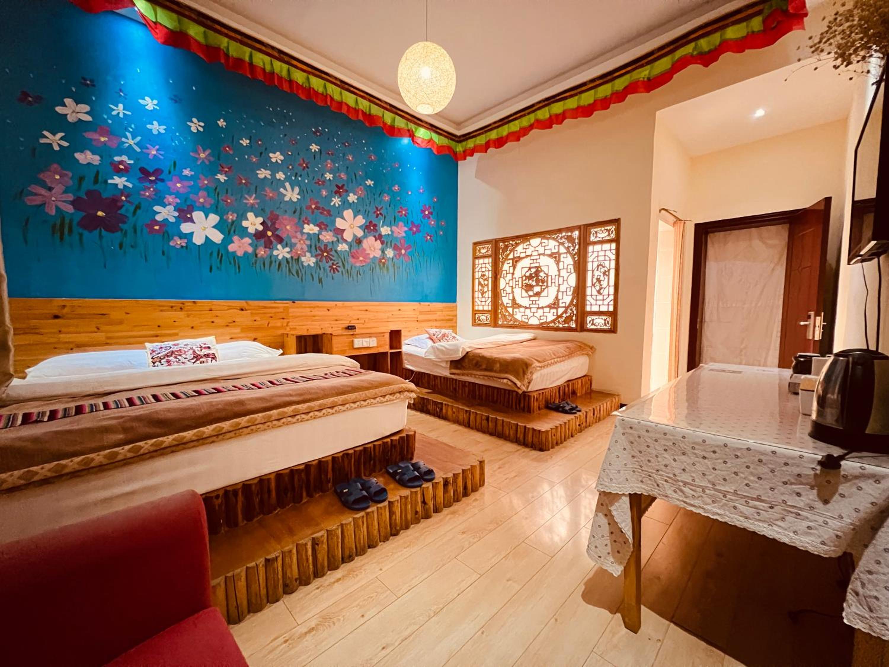 Shangri-La Chudengshuo Homestay楚登硕民宿