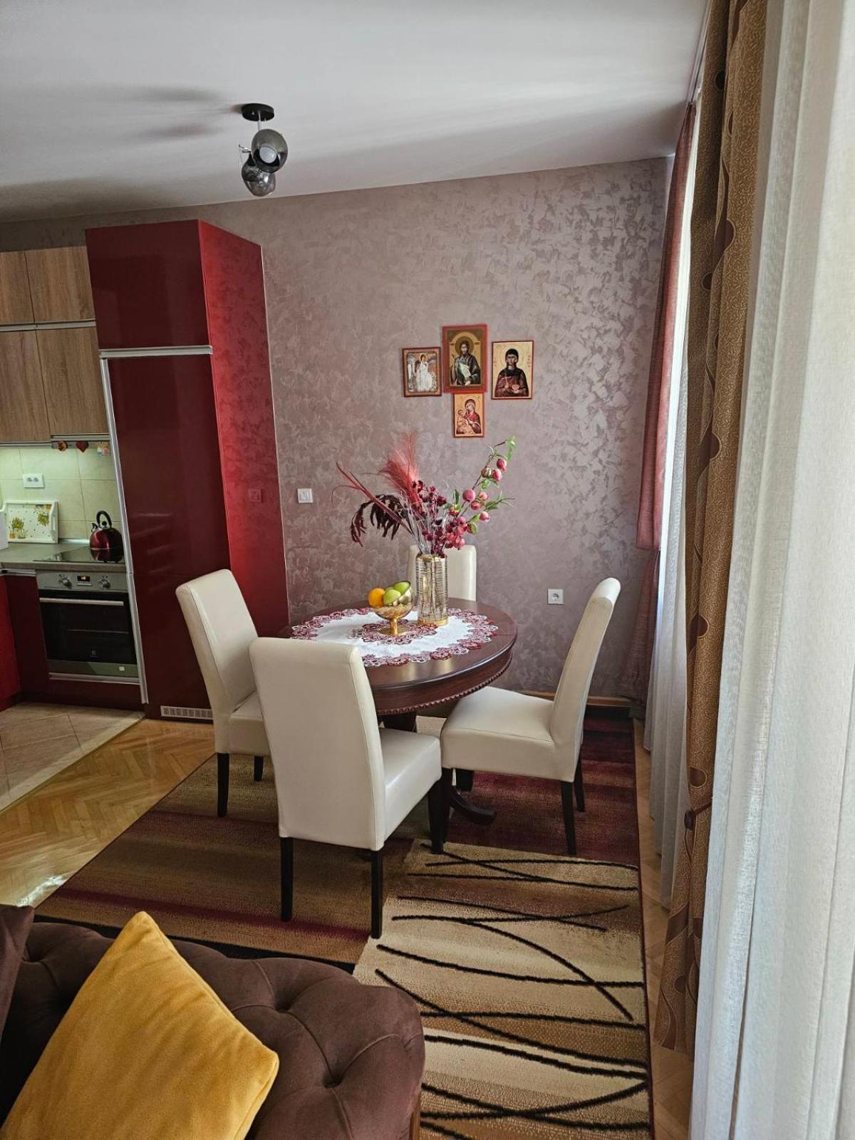 Jagodina Apartmani Bajka view 2