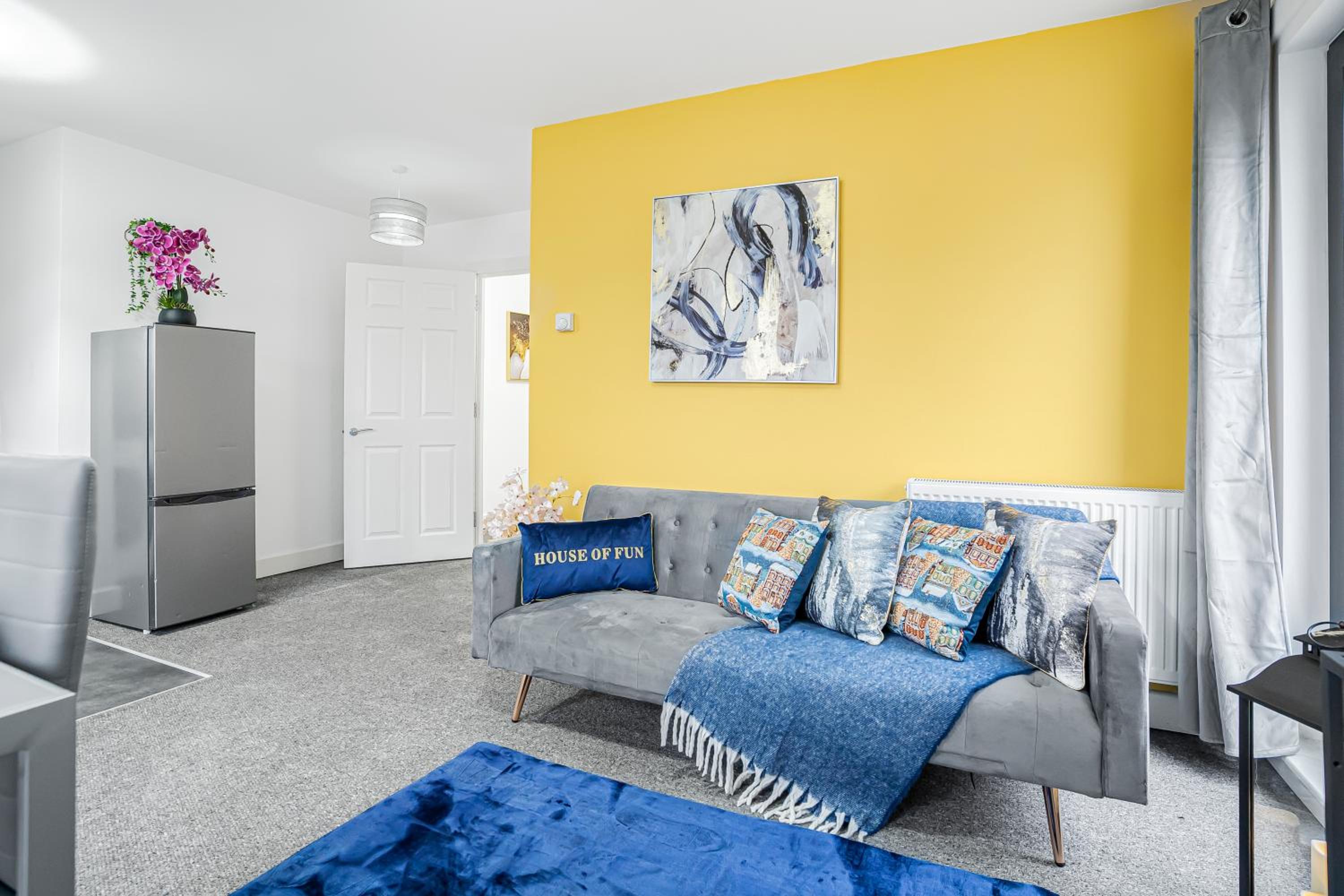 One and Two Bed Apartments Slough near Heathrow