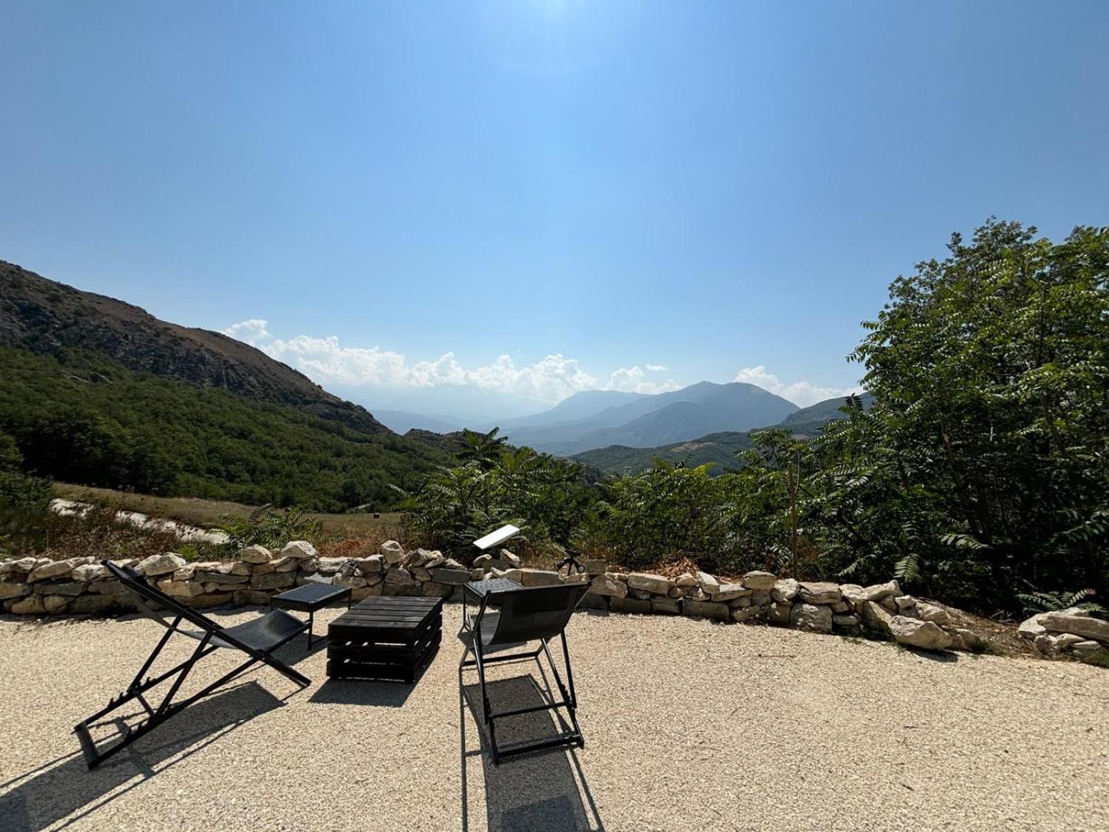 Abruzzo Farmhouse with Spectacular Views