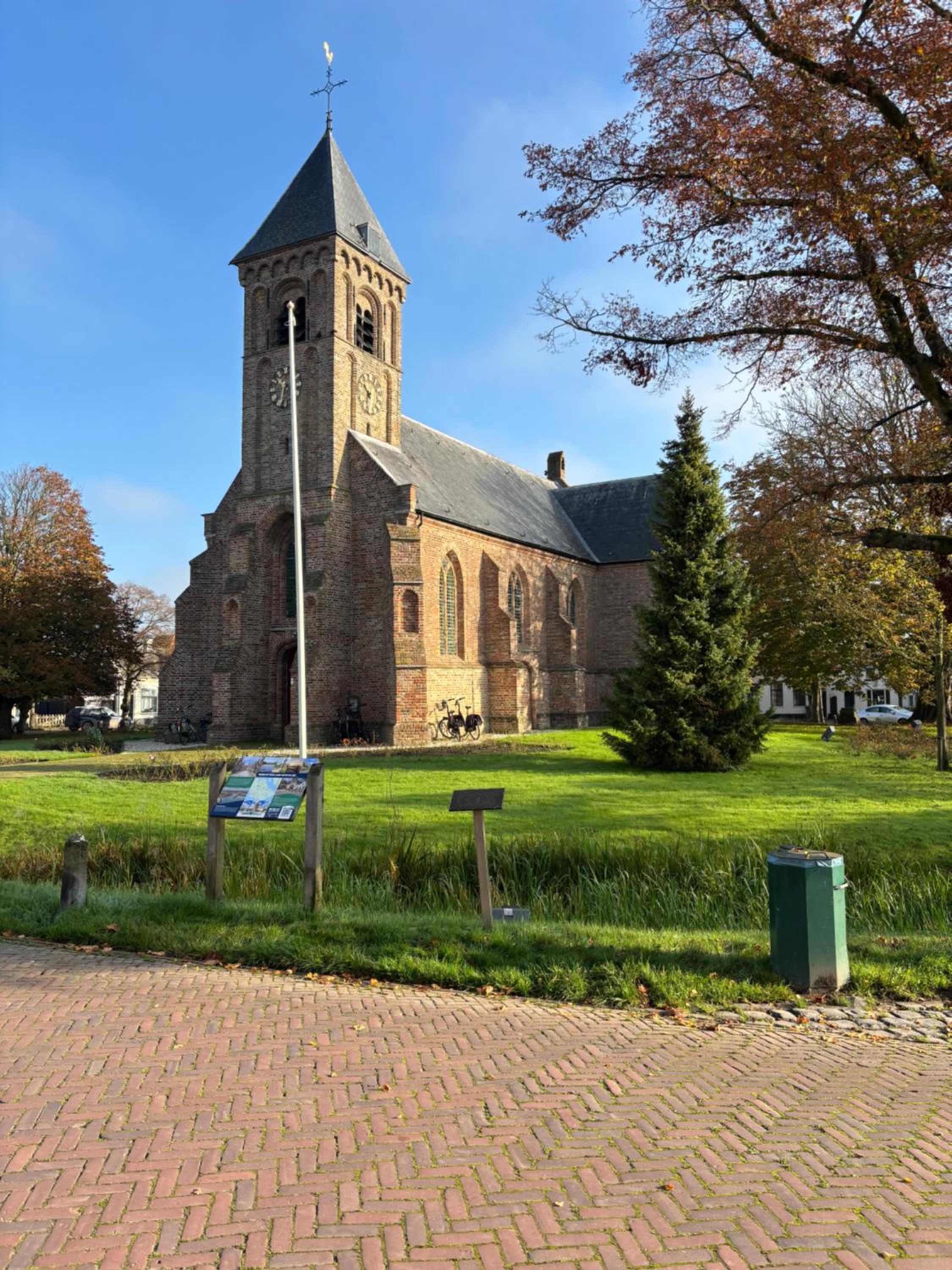 Photo 23