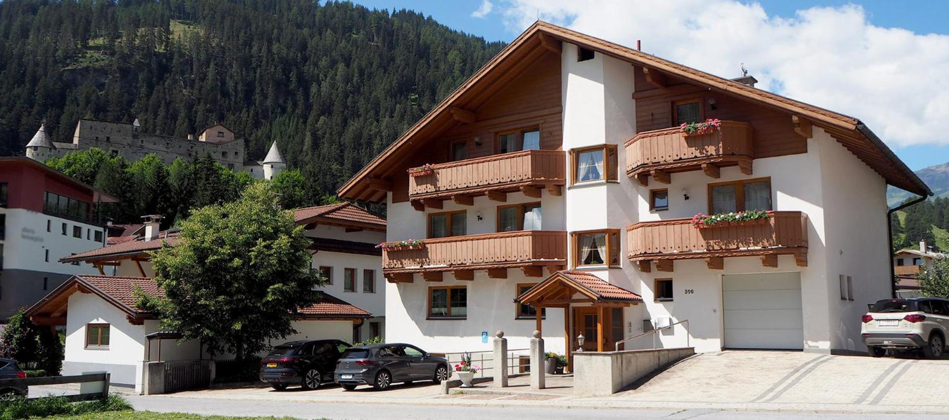 Valdafur Suites