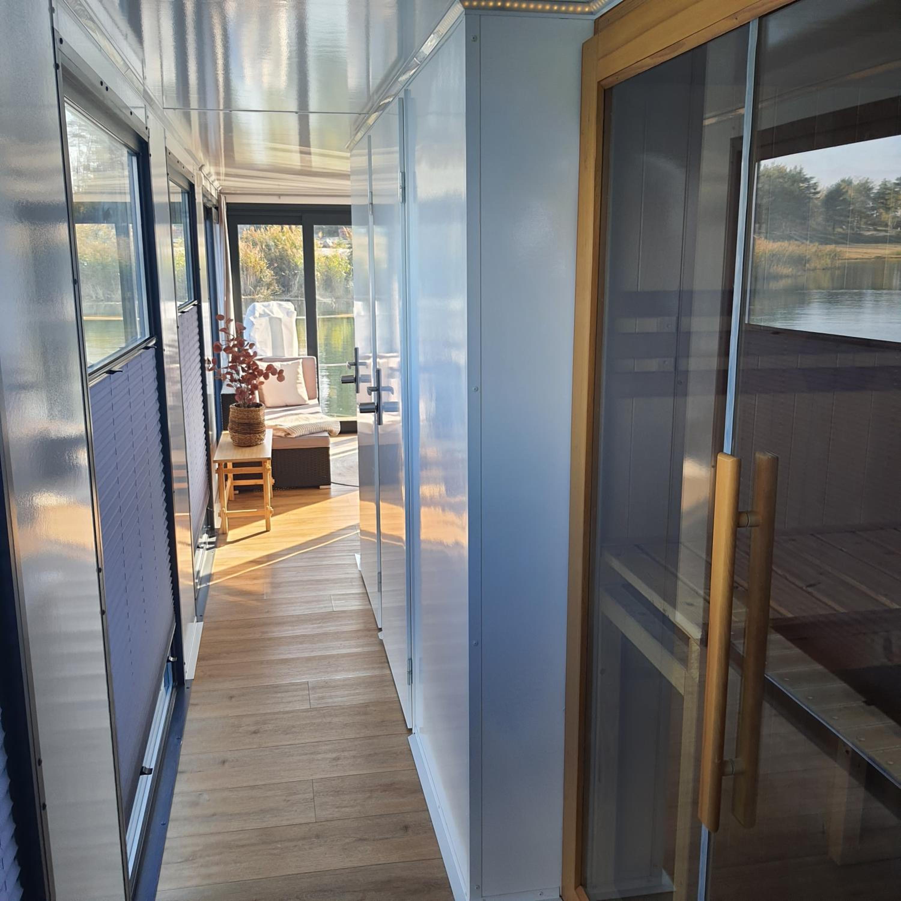 schwimmendes Ferienhaus Silent view 3