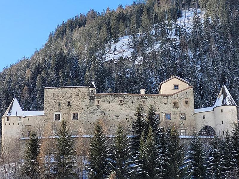 Valdafur Suites