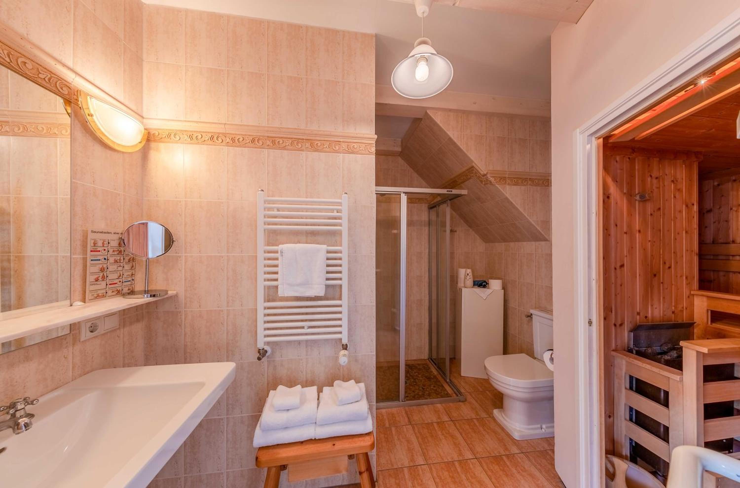 Altstadt-Traum - gemütliche Maisonette- Ferienwohnung in der Warener Altstadt