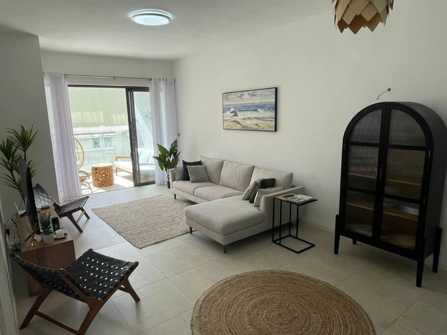 Coastalview 3B Apartment view 2