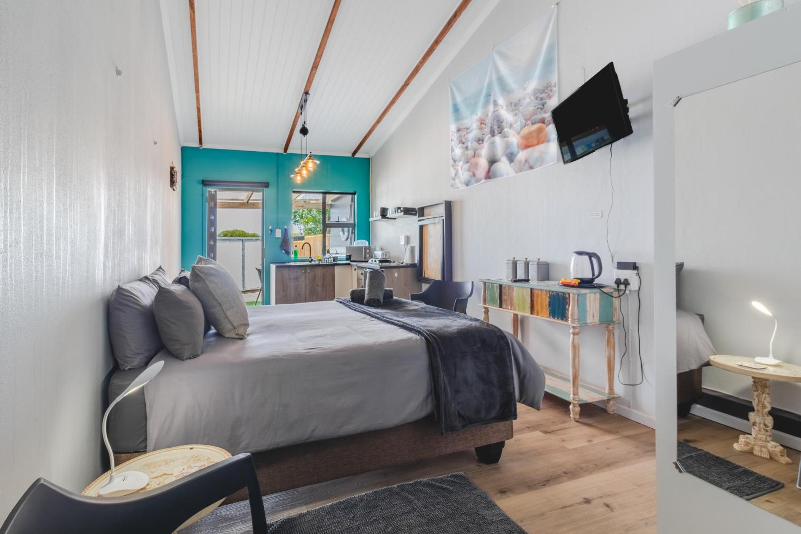 Hartenbos Breakaway - BeachHouse Cottage view 3