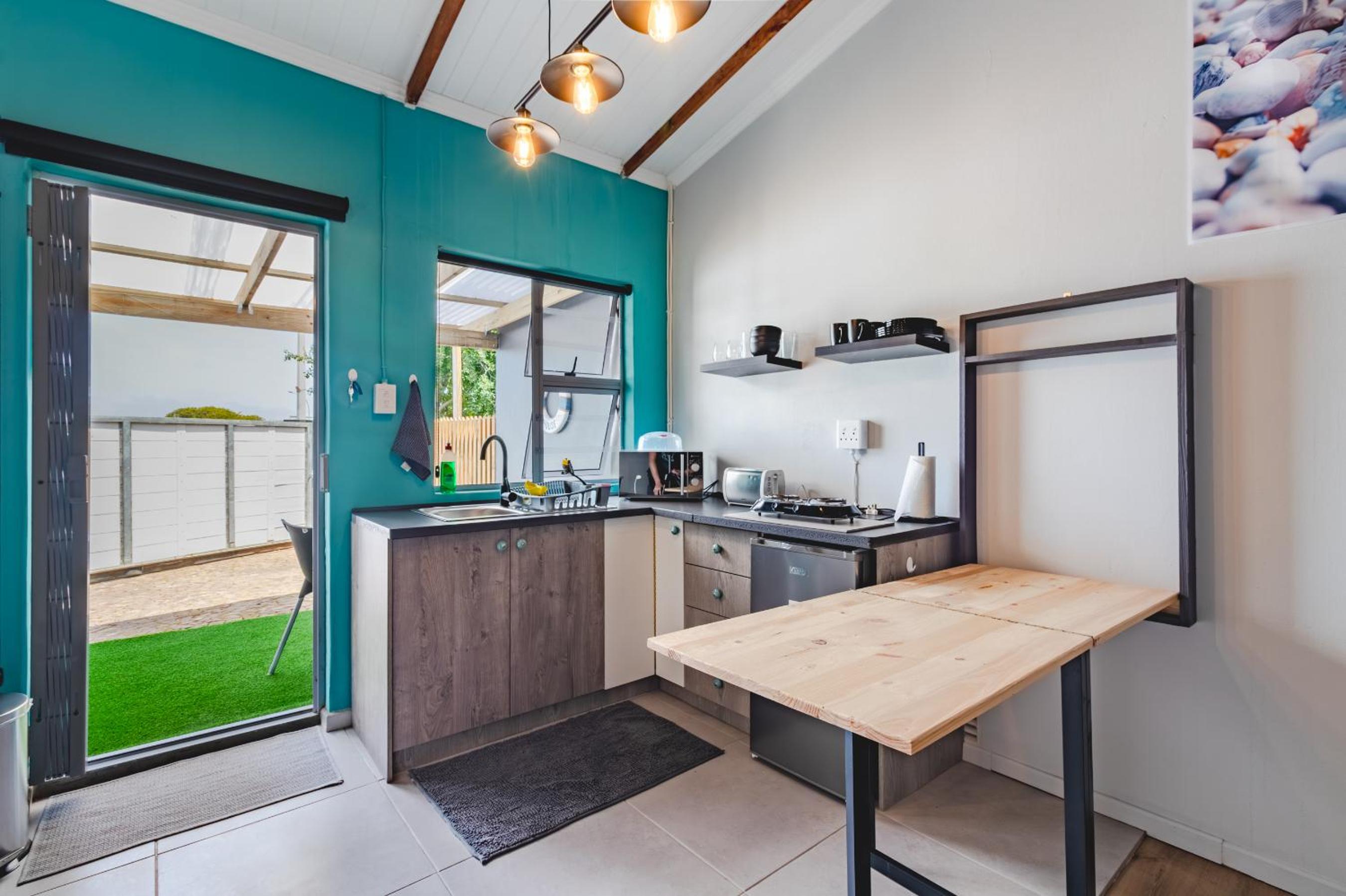 Hartenbos Breakaway - BeachHouse Cottage view 4