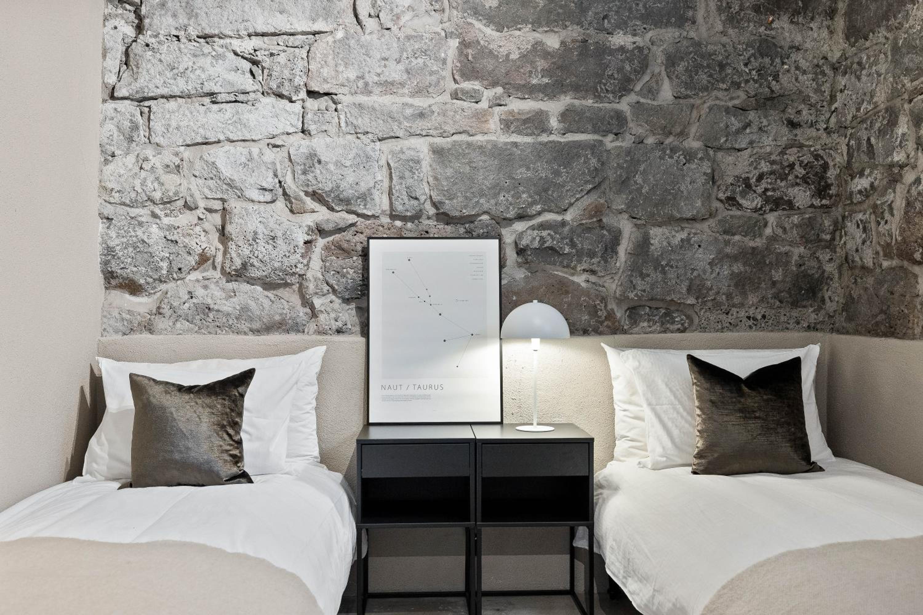 Amazing Design Apartment in Downtown Reykjavik view 5