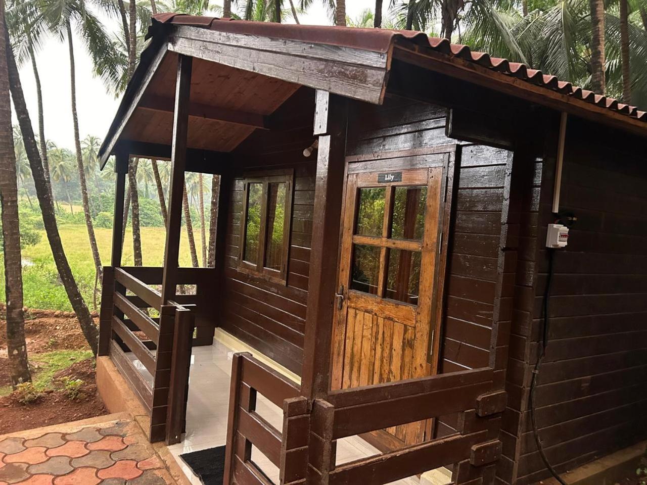 Mountain Breeze Wooden Cottages