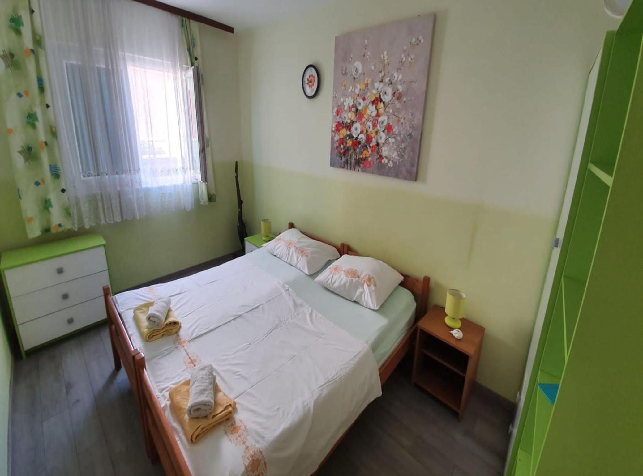 Spacious Apartment Steps from the Beach, with Private Terrace and Grill