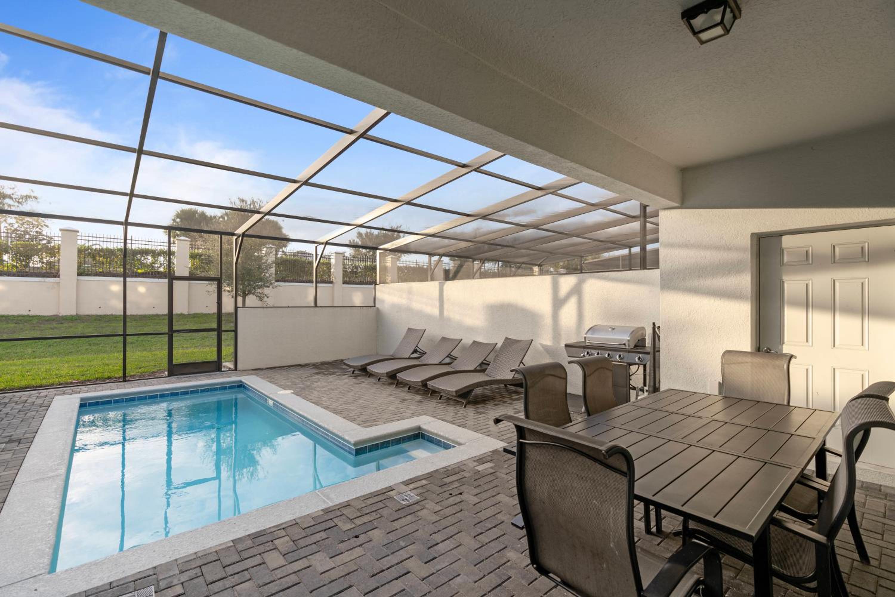 Amazing 5Bdrms4.5BathPool at Windsor Westside view 2