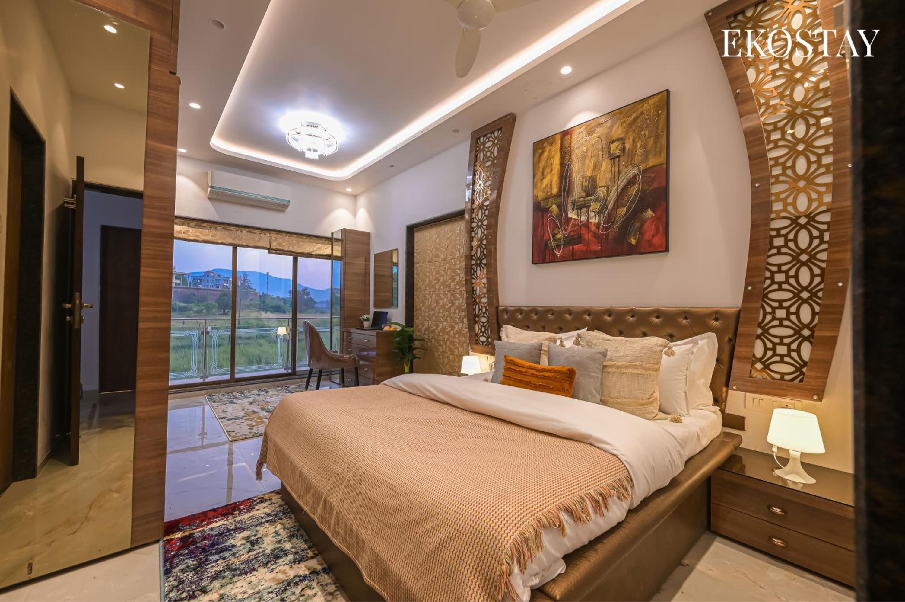 hotel room
