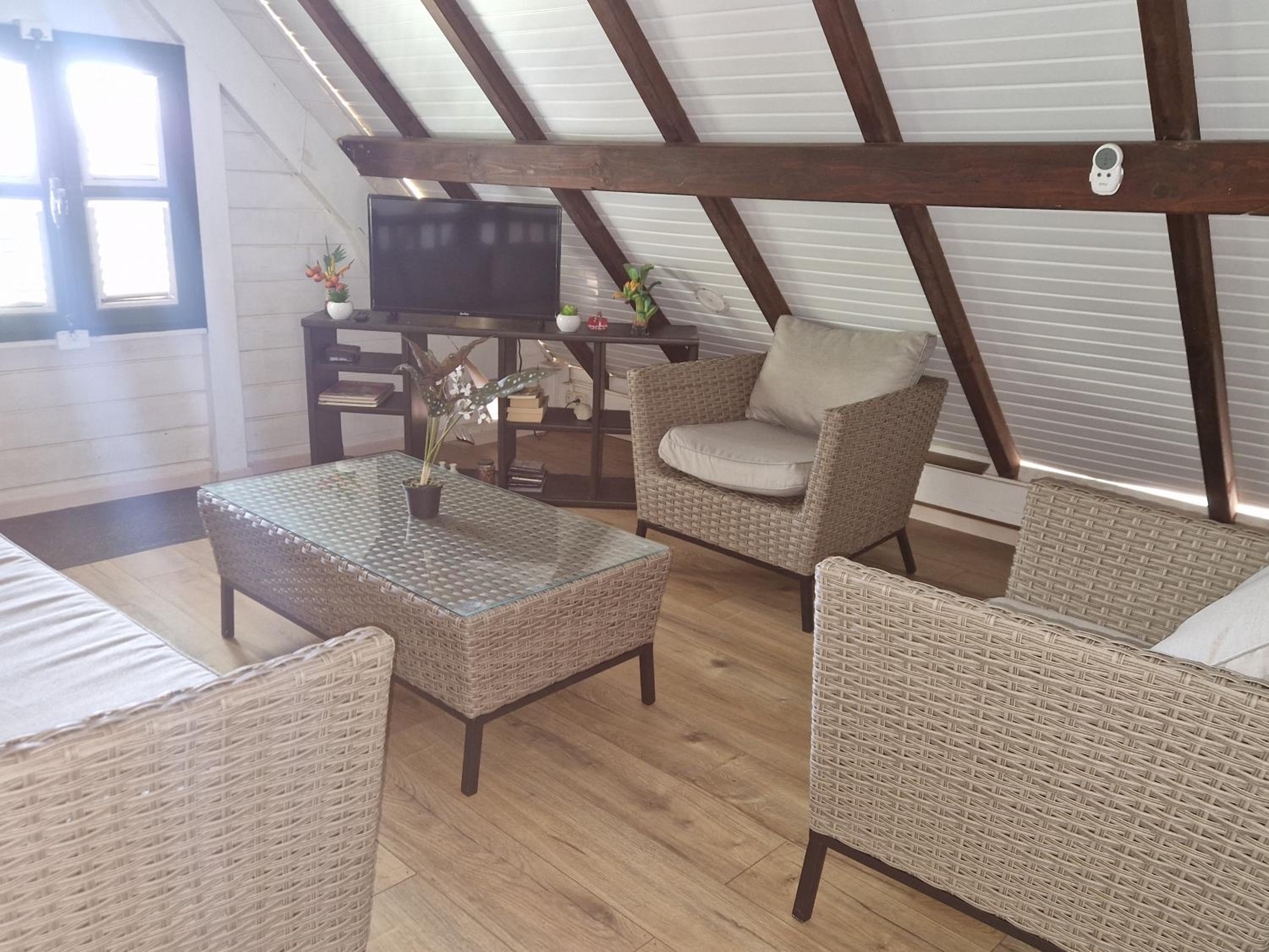 Bungalow Emeraude, F3 avec piscine à Sainte Luce view 3
