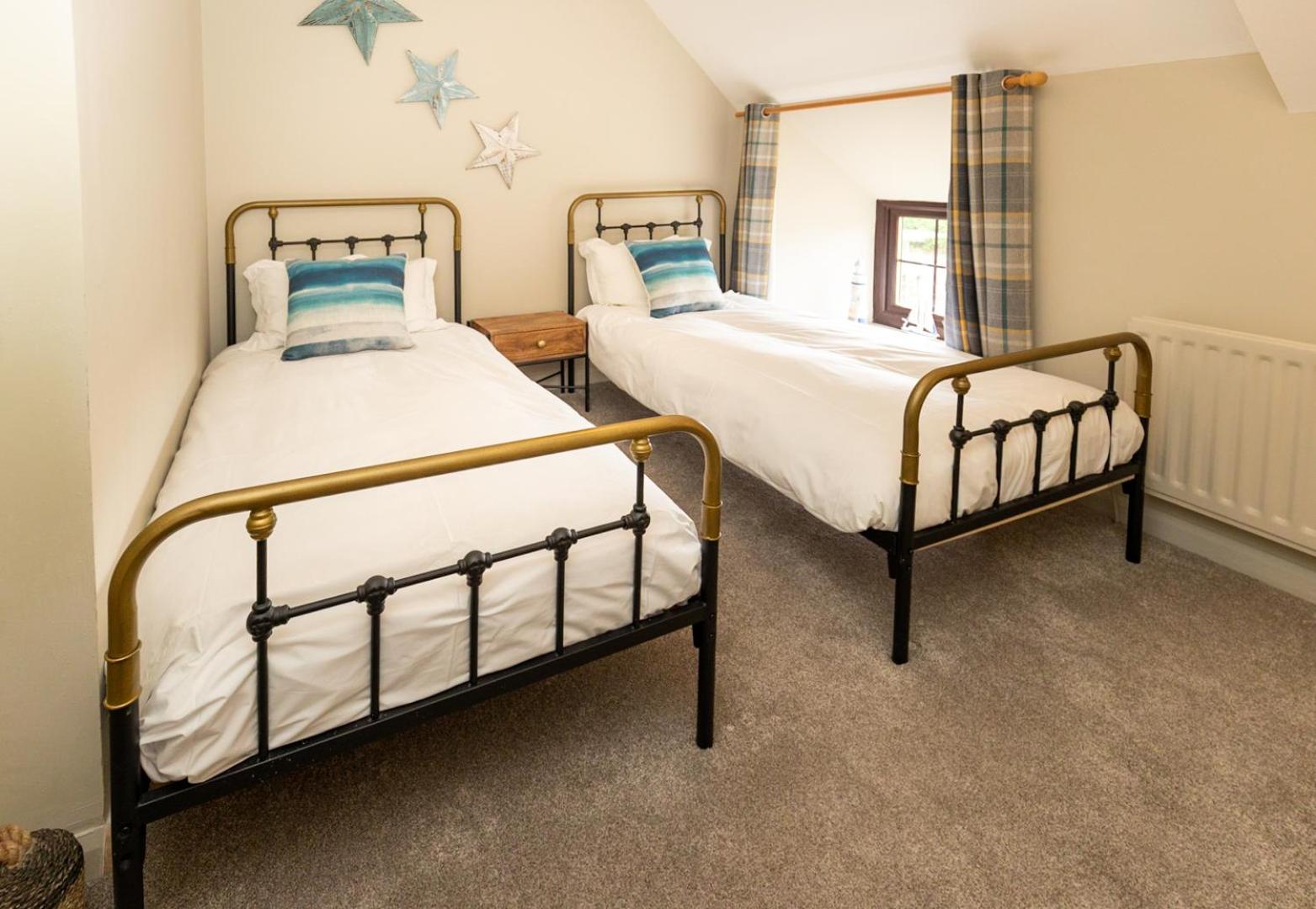 Town Farm Cottages Beadnell by Coast & Country Stays