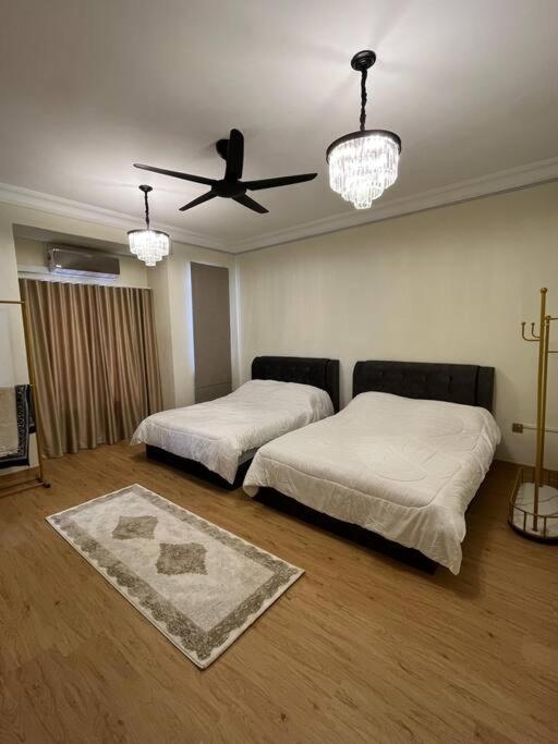 The White House Nilai Impian photo 8