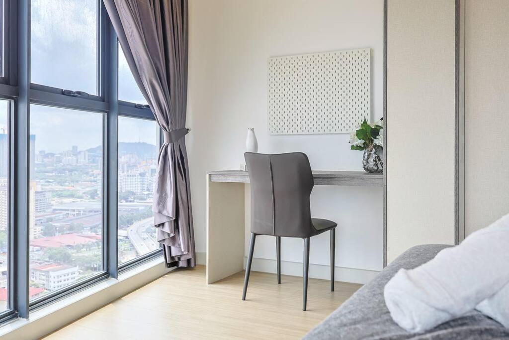 Continew TRX Corner Dual Balconies 2 Bedrooms