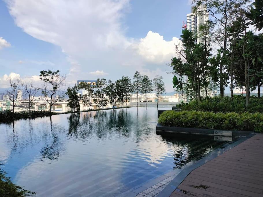 Continew TRX Corner Dual Balconies 2 Bedrooms