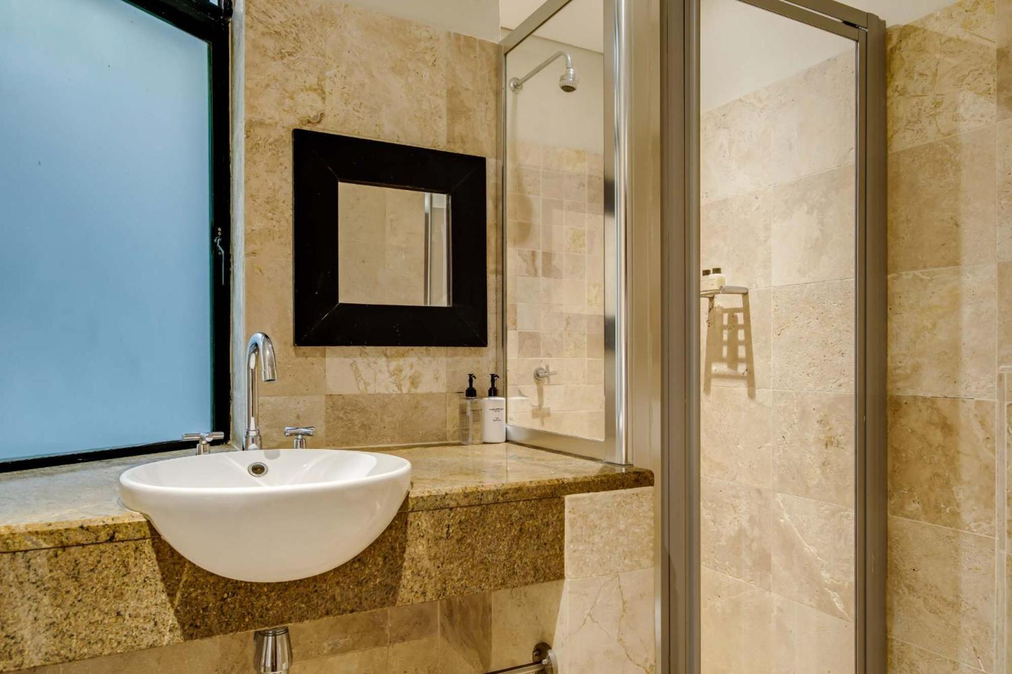 Bali Luxury Suite E