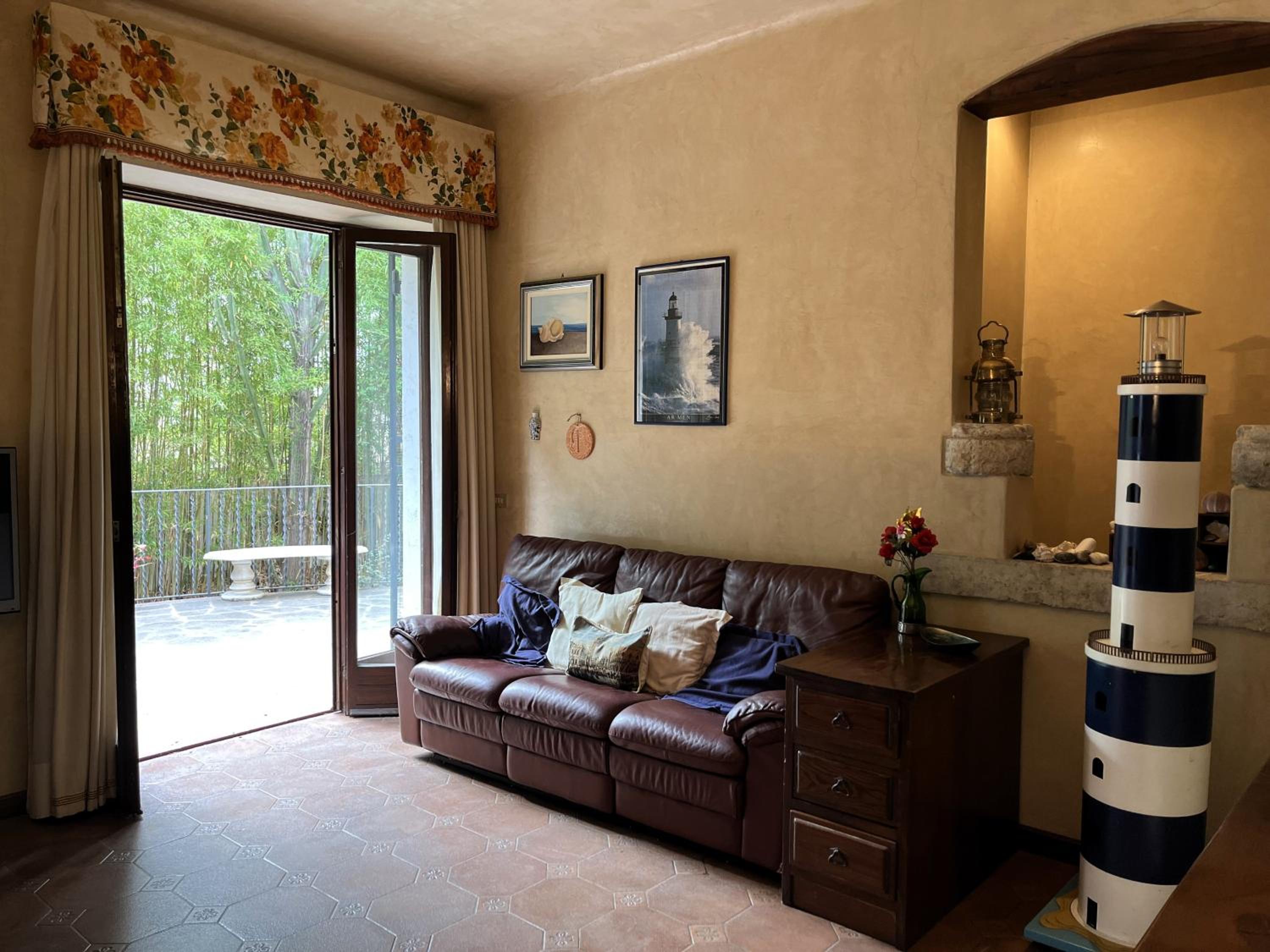 Villa GRANDE view 5