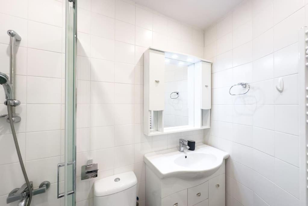 Art & Comfort Apartment in Athens