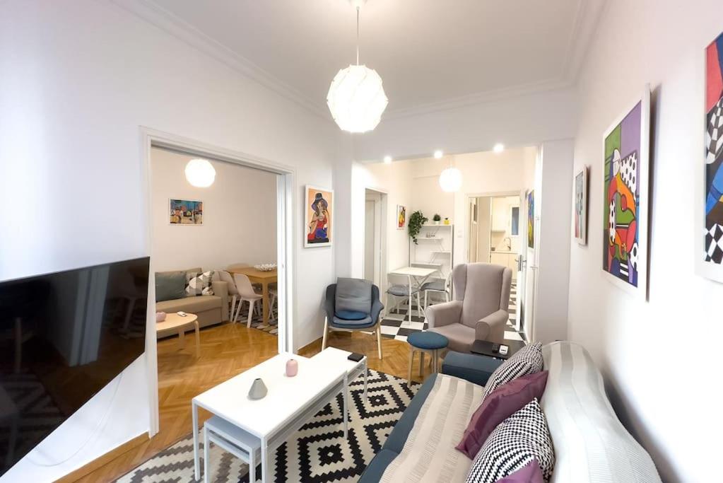 Art & Comfort Apartment in Athens