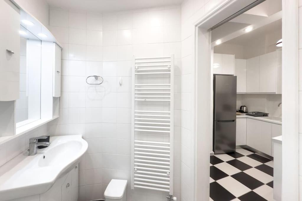Art & Comfort Apartment in Athens