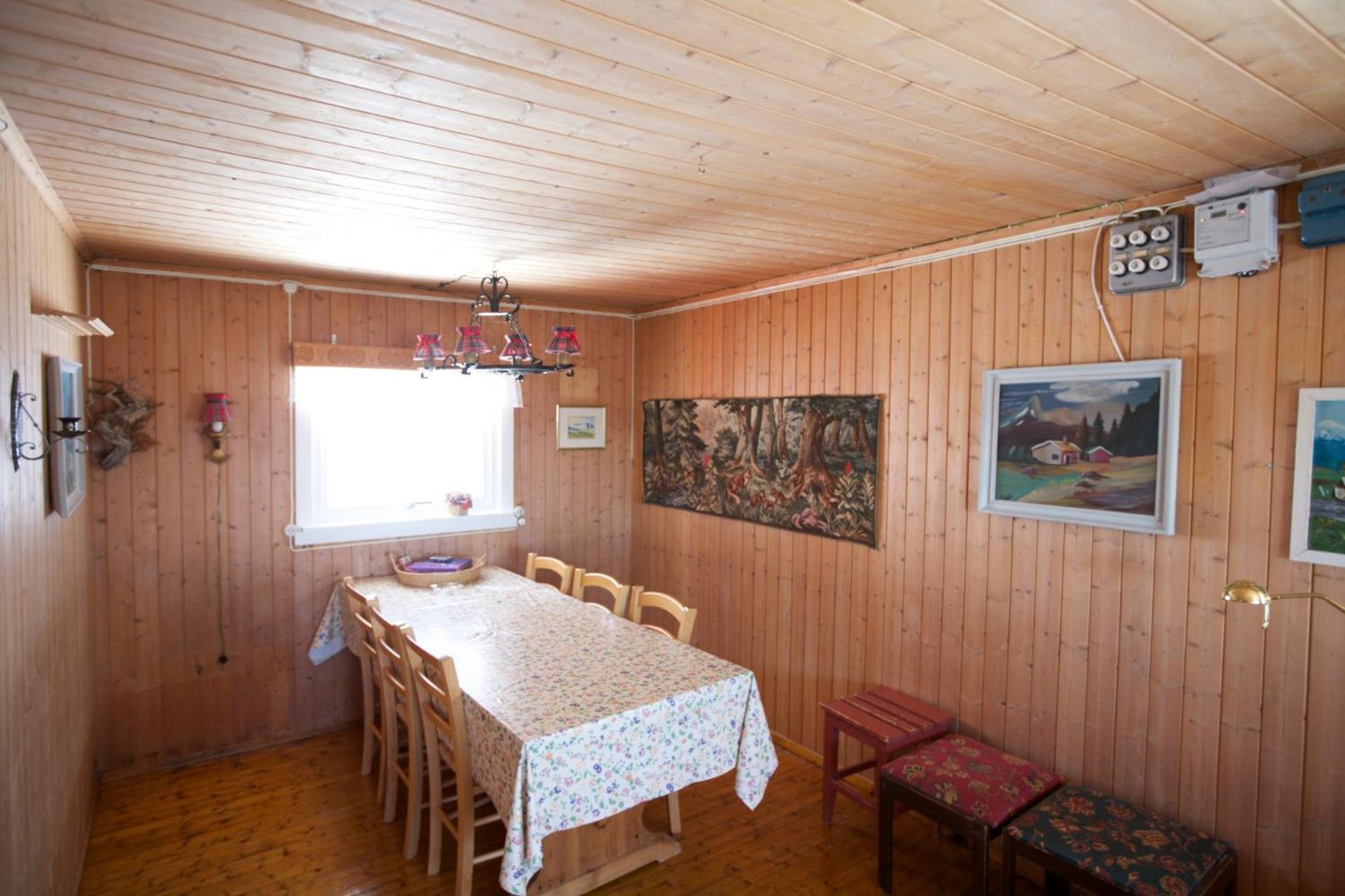 Charming Cabin Ski-In Access And Pet Friendly