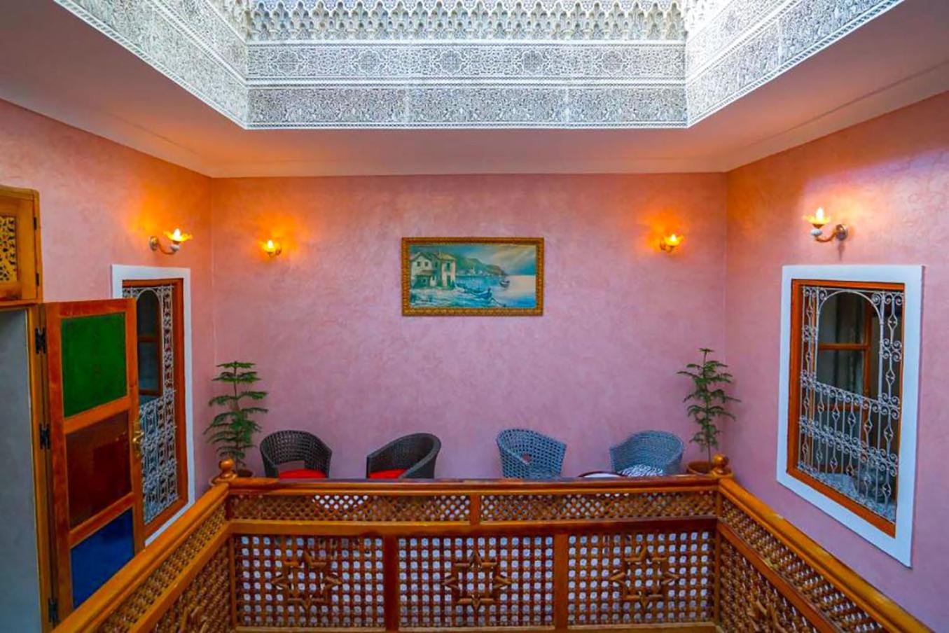 lounge