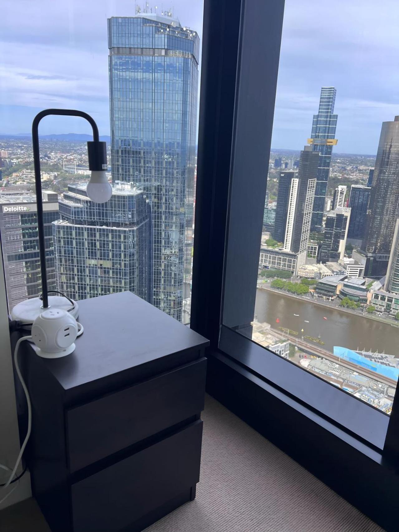 Melbourne's Premium on Collins
